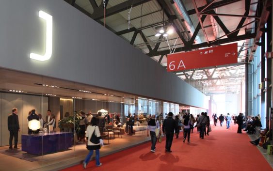 How a Hotel Show Stand Builder Translates Your Vision